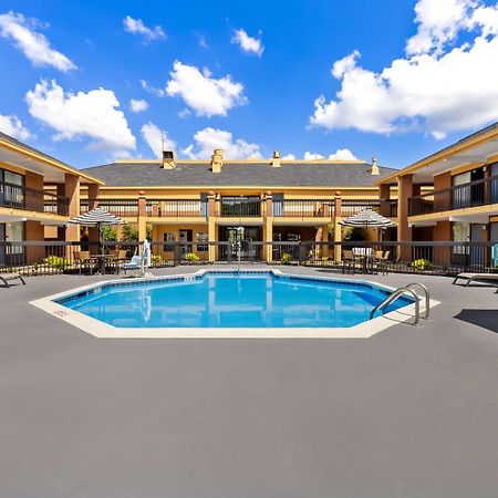 Best Western - Fayetteville Εξωτερικό φωτογραφία
